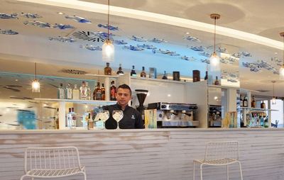 Mallorca ist im Gin-Fieber. Auch aus der Lounge-Bar im The Sea Hotel by Grupotel ist der Wacholderschnaps nicht mehr wegzudenken. Bildnachweis: Grupotel Hotels & Resorts