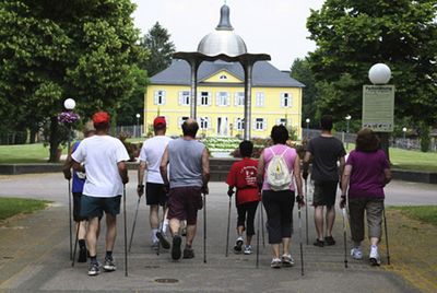 Reisen Wandern Neckarsteig Nordic Walking in der Gruppe