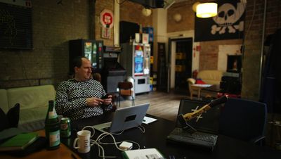 "Die wilden Wurzeln des World Wide Web" - Über die Freiheit des Intenets