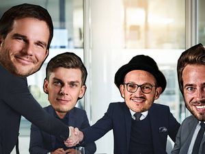 Vier Jungs, zwei Namen: Szymon Rose (v.l.), Daniel Schäfer, Martin Eggert und David Stephan führen künftig die Geschäfte von David + Martin Vier Jungs, zwei Namen: Szymon Rose (v.l.), Daniel Schäfer, Martin Eggert und David Stephan führen künftig die Geschäfte von David + Martin