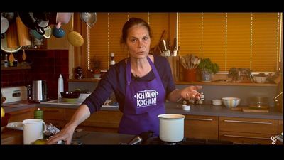 Fuer sie gehe damit ihre 30 Jahre dauernde Catering- und Gastronomie-Aera zu Ende, schreibt Sarah Wiener