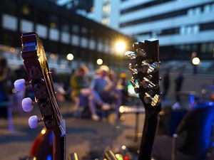 Musik in den Häusern der Stadt in Köln, Bonn und Hamburg Musik in den Häusern der Stadt in Köln, Bonn und Hamburg
