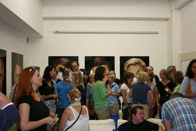 Ausstellungsgaeste in der Horbach Stiftung.