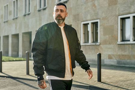 Sido praesentiert fuer Adidas die Wendejacke fuer Wendehaelse, das meint zumindest die Redaktion von GFDK