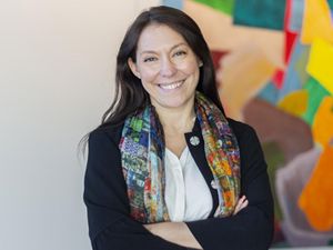 Dr. Nathalie von Siemens übernimmt das Amt des Stiftungsratspräsidenten der Siemens Stiftung von Berthold Huber Dr. Nathalie von Siemens übernimmt das Amt des Stiftungsratspräsidenten der Siemens Stiftung von Berthold Huber