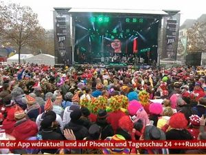 Karneval geht weiter, der Krieg bleibt dank Nachrichtenband immer dabei Karneval geht weiter, der Krieg bleibt dank Nachrichtenband immer dabei