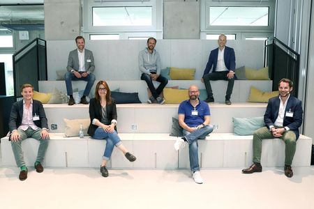 Alexander Werhahn, Güncem Campagna, Peter Bollenbeck, Bozidar Radner, Marvin Müller, Christoph Lay, und Dmitrij Menchinsky