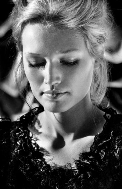 Toni Garrn