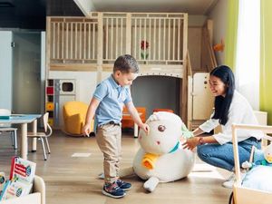 Dank der Partnerschaft mit Kinderhotels Europa koennen kleine Gaeste des Harry’s Home Muenchen Moosach ab sofort in einem eigenen Spielzimmer basteln, bauen und toben Dank der Partnerschaft mit Kinderhotels Europa koennen kleine Gaeste des Harry’s Home Muenchen Moosach ab sofort in einem eigenen Spielzimmer basteln, bauen und toben