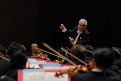 Stanislaw Skrowaczewski gibt Konzert
