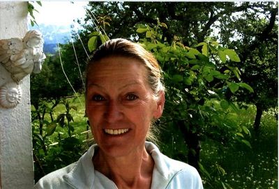 Gerta Grander-Eppensteiner beschaeftigt sich seit Jahrzehnten mit der Wirkung der Naturgewaechse