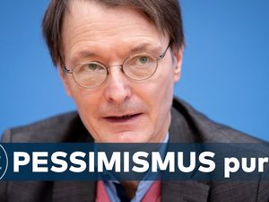 Wenn es nach Karl Lauterbach geht, würde er am liebste alle Zwangsimpfen Wenn es nach Karl Lauterbach geht, würde er am liebste alle Zwangsimpfen