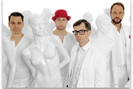 MAYBEBOP ist eine Vocalband aus Norddeutschland bestehend aus Sebastian Schroeder, Oliver Gies, Lukas Teske und Jan Buerger