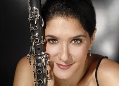 Sharon Kam gibt Konzert in Frankfurt