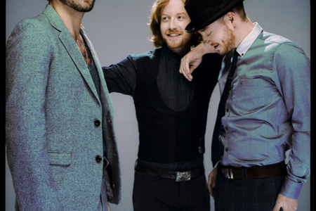 Die schottischen Rockmagier BIFFY CLYRO rocken Deutschlands Bühnen im Februar/März 2013