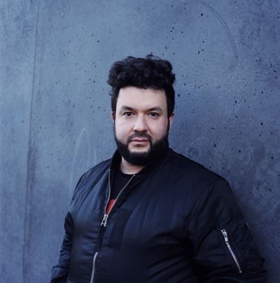Oliver Polak tritt beim Konzert beim Rolling Stone Weekender Festival auf