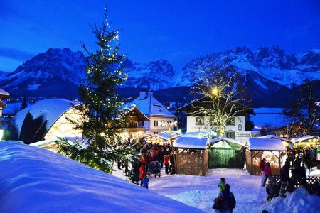 Weihnachtsmarkt auf dem Goinger Kirchplatz
