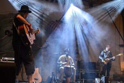 Strom und Wasser feat. The Refugess geben Konzert in der Centralstation Darmstadt