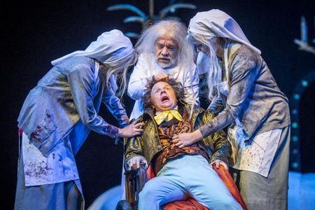 DER BAUER ALS MILLIONAER am tiroler landestheater