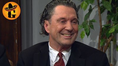 Martin Suter lenkt uns zum Jahresanfang vom Virus-Overkill in den Medien ab