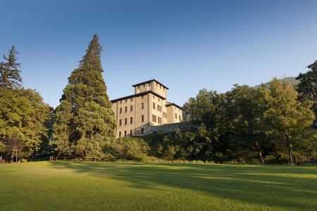 Reisen Schloesser Castello Gamba