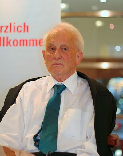 Der deutsche Dramatiker Rolf Hochhuth