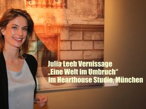 Menschlichkeit in Zeiten der Angst, das neue Werk von Julia Leeb Menschlichkeit in Zeiten der Angst, das neue Werk von Julia Leeb