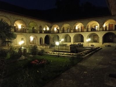 Aserbaidschan bei Nacht Aserbaidschan bei Nacht