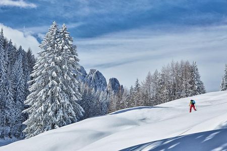 Die Skitour auf den Auerling in den Gailtaler Alpen ist die einfachste Route in den Lienzer Dolomiten. Landschaftlich und skigeländetechnisch eine sehr empfehlenswerte Tour in Osttirol/Österreich