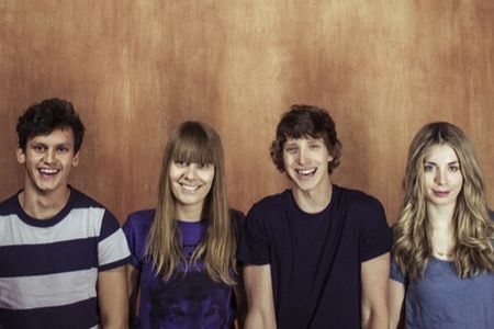 Musik/Konzert Pop: DIE Newcomer  2012 TONBANDGERÄT veröffentlichen am 19. April ihr Debütalbum "Heute ist für immer" und sind ab März 2013 live zu sehen