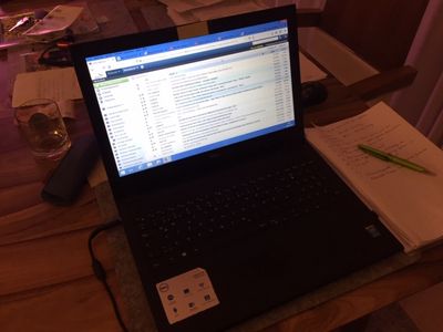 Grossraumbueros, aber auch das viel gelobte Homeoffice sind in der Arbeitswelt nicht das Gelbe vom Ei