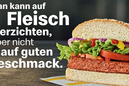 McDonald's wirbt mit solchen Spruechen fuer den Big Vegan TS