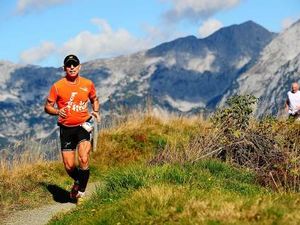 Die Tour de Tirol in der Region Wilder Kaiser in Oesterreich fuehrt die Wettkaempfer unter anderem ueber aussichtsreiche Hoehenwege Die Tour de Tirol in der Region Wilder Kaiser in Oesterreich fuehrt die Wettkaempfer unter anderem ueber aussichtsreiche Hoehenwege