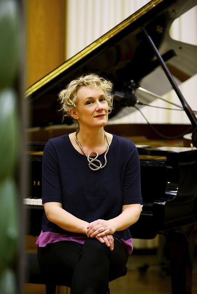 Pianistin Julia Huelsmann
