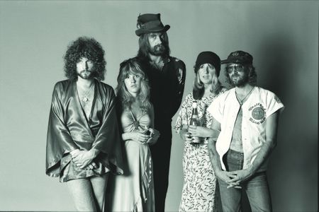 Musik Rock: Neuveröffentlichung des FLEETWOOD MAC-Meisterwerks "Rumours" in umfangreichen Editionen mit vielen bisher unveröffentlichten Session-Aufnahmen und Live-Mitschnitten