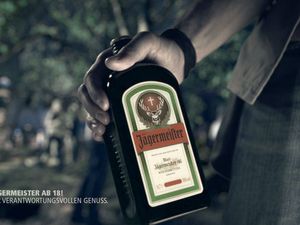 Jaegermeister: Desinfektionsmittel statt Kraeuterlikoer Jaegermeister: Desinfektionsmittel statt Kraeuterlikoer