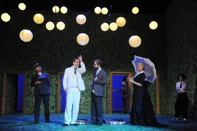 Hans im Schnakenloch schauspiel
