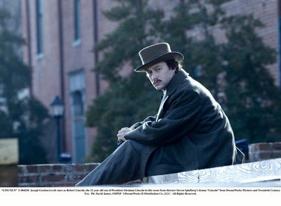 Steven Spielbergs für 13 Oscars nominiertes Werk "Lincoln" zeigt die letzten Monate der amerikanischen Präsidentenikone mit Darstellern von Format