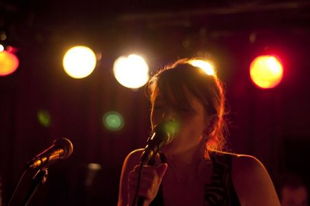 Monika Roscher Big Band gibt Konzert im Jazzclub Unterfahrt