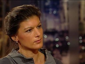 Auf eine Fahrradtour mit Sahra Wagenknecht ist der Autor Marc Hujer auch gegangen Auf eine Fahrradtour mit Sahra Wagenknecht ist der Autor Marc Hujer auch gegangen