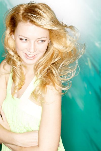 Stil BUNDY BUNDY Fresh Blond Stufenschnitt