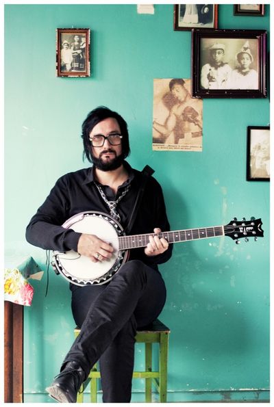 Blaudzun spielen auf dem Rolling Stone Weekender Festival