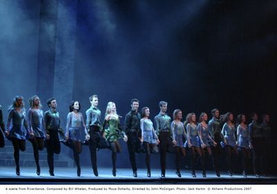 Riverdance – Die spektakulärste Show der Welt kommt zurück! Das Tanzwunder geht 2014 noch einmal auf Deutschland-Tournee
