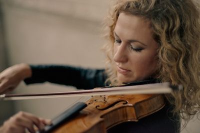 Gwendolyn Masin ist Violinistin