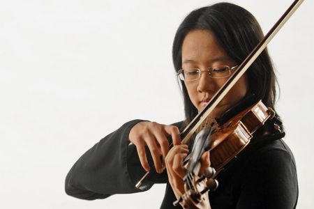 Andrea Kim, Violine Foto: hr/Anna Meuer/Tim Wegner