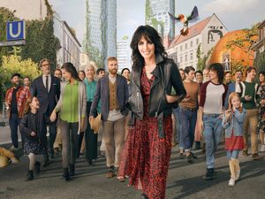 Rockroehre Nena ist das neue Aushaengeschild des stark wachsenden Sortimentsbereichs, das unter Natürlich fuer alle positioniert wird. Nena singt für Penny