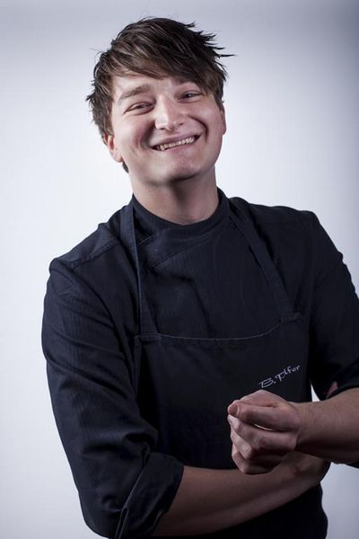Benjamin Pfeifer Benjamin Pfeifer
