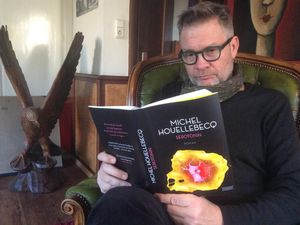 Der Journalist, Filmemacher und Fotograf Soenke C. Weiss hat für die GFDK ein Buch besprochen, in dem es um Leithammel geht Der Journalist, Filmemacher und Fotograf Soenke C. Weiss hat für die GFDK ein Buch besprochen, in dem es um Leithammel geht