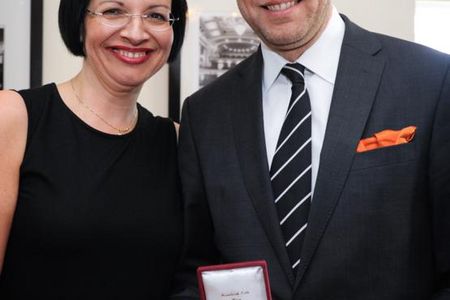 Auszeichnung für Intendant Bernhard Kerres