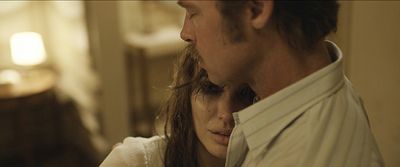 Angelina Jolie und Brad Pitt - eine dramatische Liebe Angelina Jolie und Brad Pitt - eine dramatische Liebe